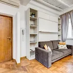 Trastevere One By Ghor